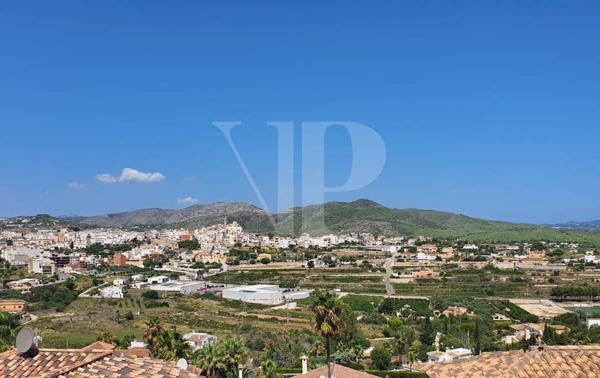 3 soveværelse Semi-Rækkehus til salg i Javea / Xabia med swimmingpool - € 349.000 (Ref: 9245631)