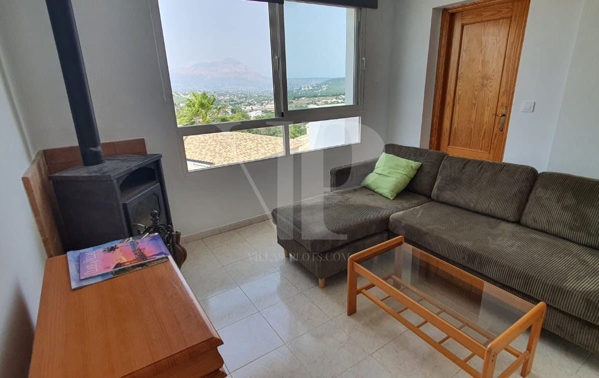 3 soveværelse Semi-Rækkehus til salg i Javea / Xabia med swimmingpool - € 349.000 (Ref: 9245631)