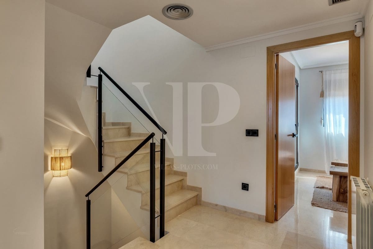 4 bedroom Townhouse for sale in Javea / Xabia with pool - € 699,500 (Ref: 9255982)