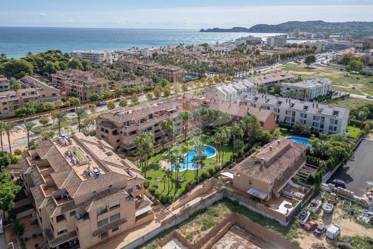 4 bedroom Townhouse for sale in Javea / Xabia with pool - € 699,500 (Ref: 9255982)