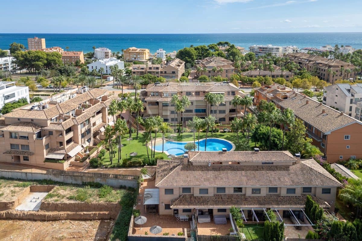 4 bedroom Townhouse for sale in Javea / Xabia with pool - € 699,500 (Ref: 9255982)