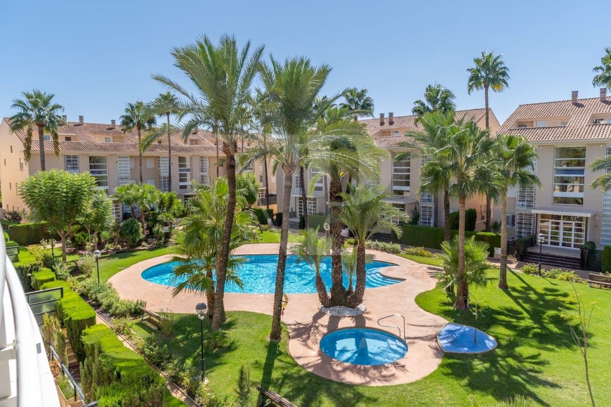 3 soveværelse Penthouse til salg i Javea / Xabia med swimmingpool - € 499.000 (Ref: 9255983)