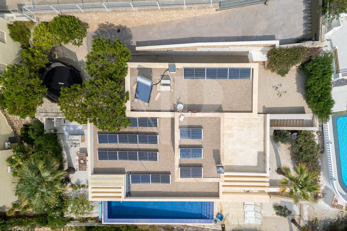 4 bedroom Villa for sale in Benitachell / Benitatxell with pool - € 2,795,000 (Ref: 9289296)