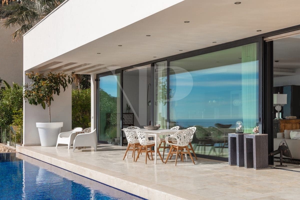 4 bedroom Villa for sale in Benitachell / Benitatxell with pool - € 2,795,000 (Ref: 9289296)
