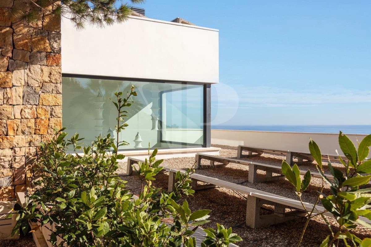 4 bedroom Villa for sale in Benitachell / Benitatxell with pool - € 2,795,000 (Ref: 9289296)