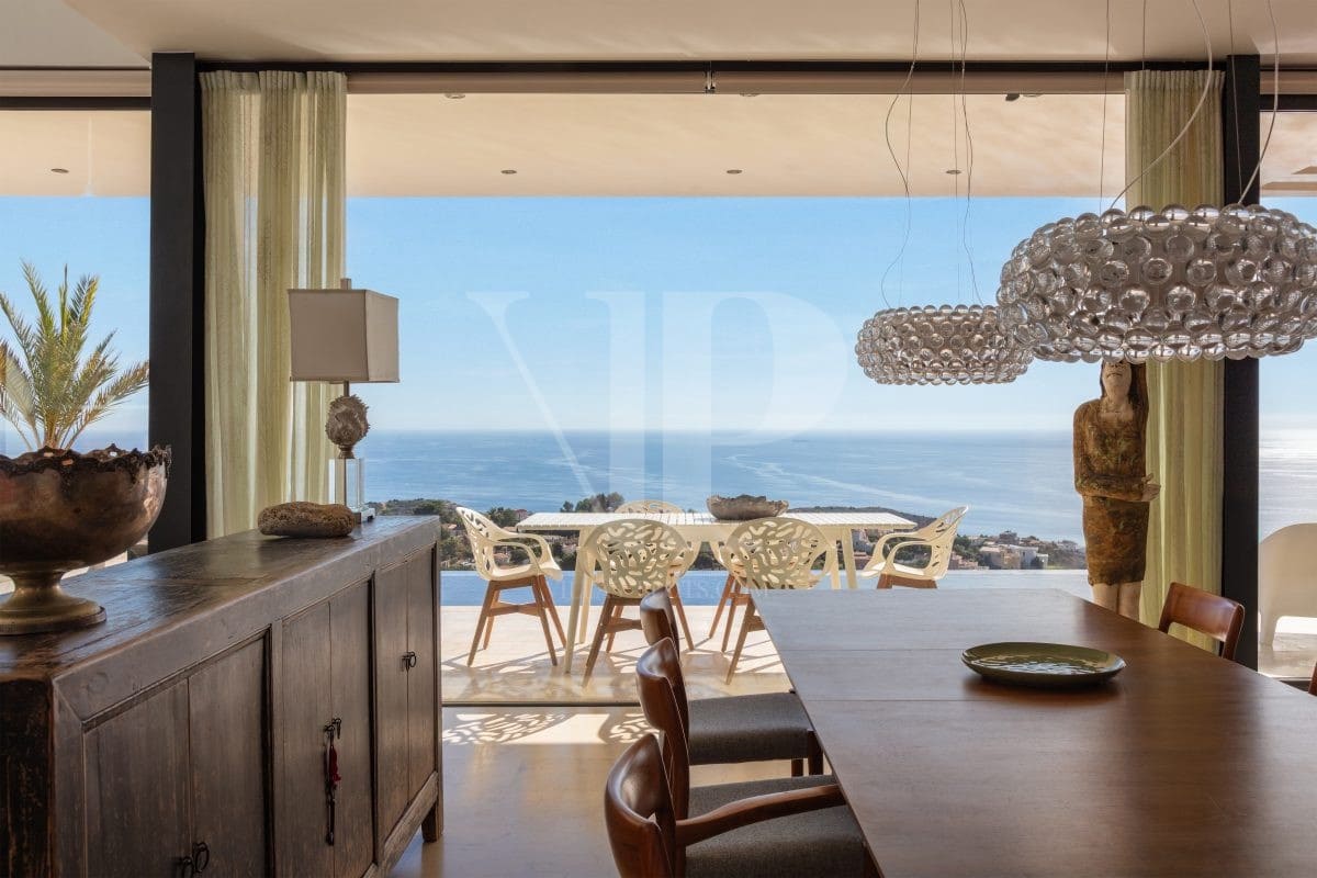 4 bedroom Villa for sale in Benitachell / Benitatxell with pool - € 2,795,000 (Ref: 9289296)