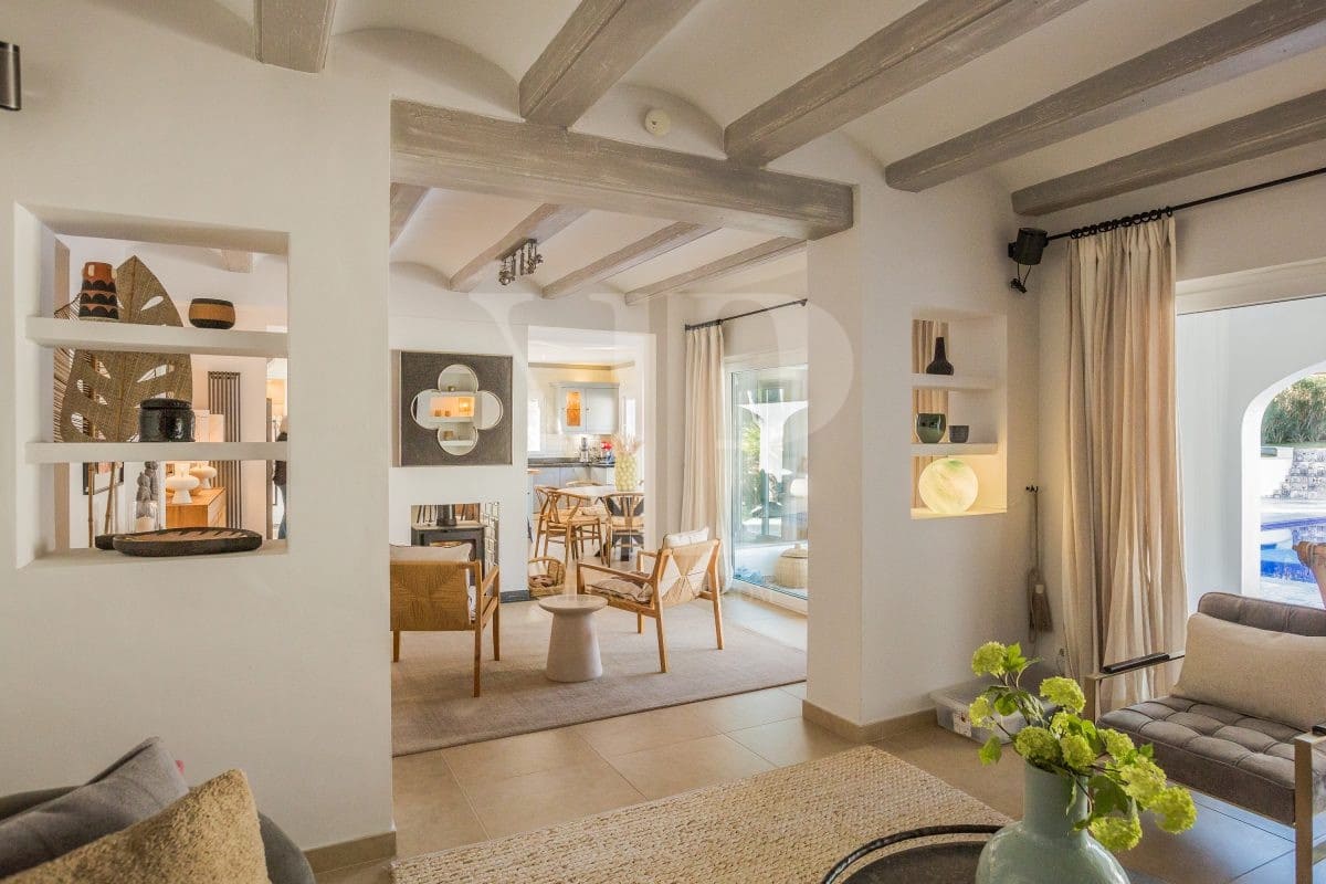 4 sypialnia Willa na sprzedaż w Javea / Xabia z basenem - 1 250 000 € (Ref: 9426312)