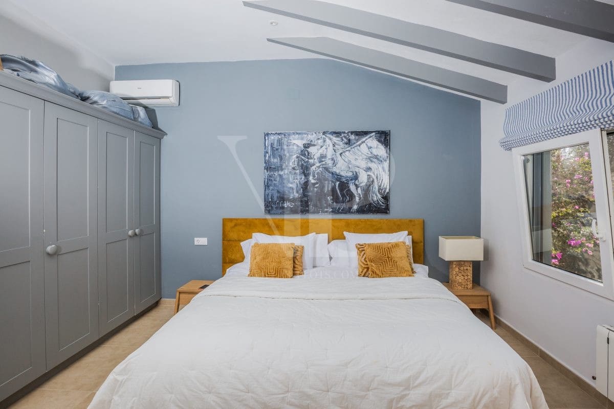 4 sypialnia Willa na sprzedaż w Javea / Xabia z basenem - 1 250 000 € (Ref: 9426312)