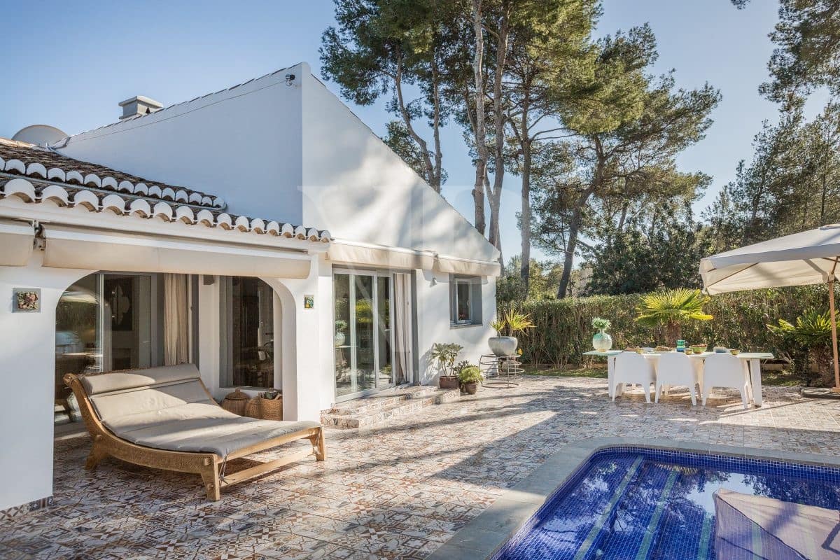 4 sypialnia Willa na sprzedaż w Javea / Xabia z basenem - 1 250 000 € (Ref: 9426312)