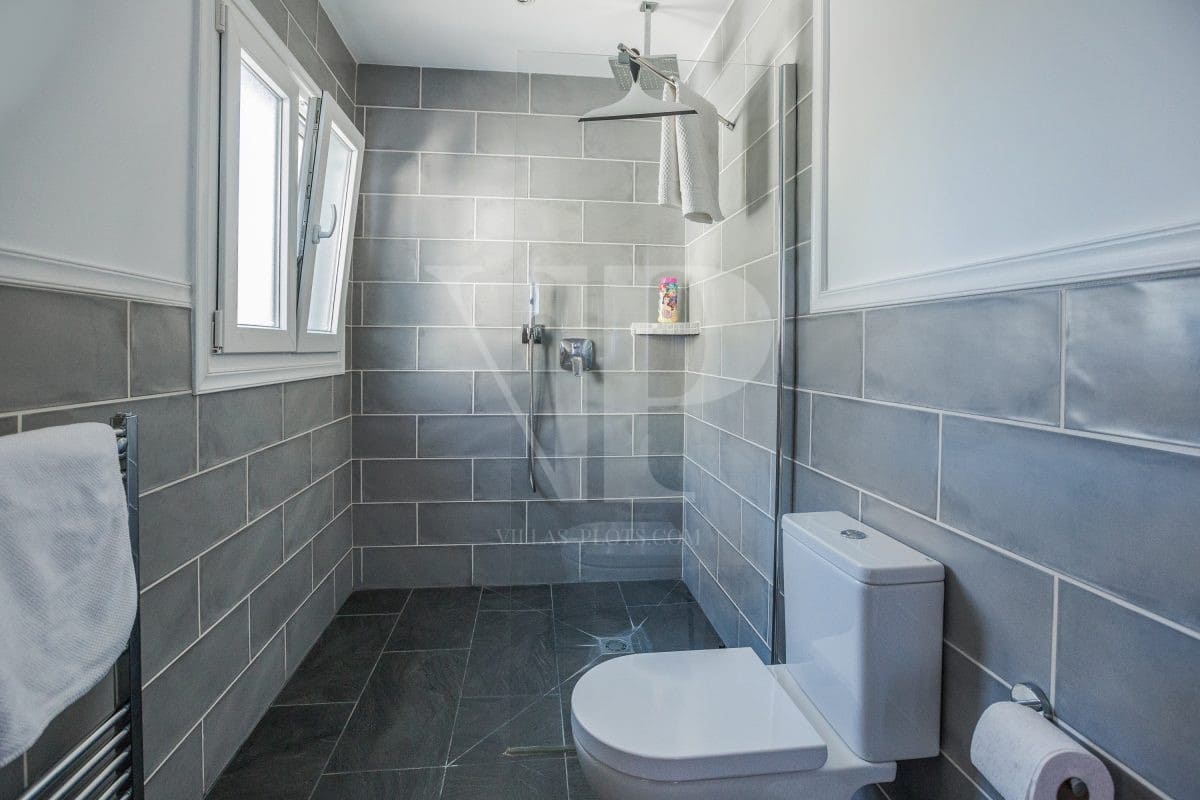 4 sypialnia Willa na sprzedaż w Javea / Xabia z basenem - 1 250 000 € (Ref: 9426312)