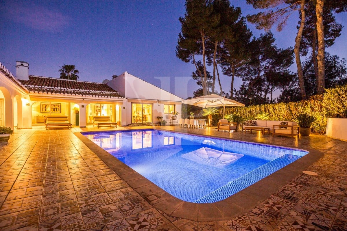 4 sypialnia Willa na sprzedaż w Javea / Xabia z basenem - 1 250 000 € (Ref: 9426312)