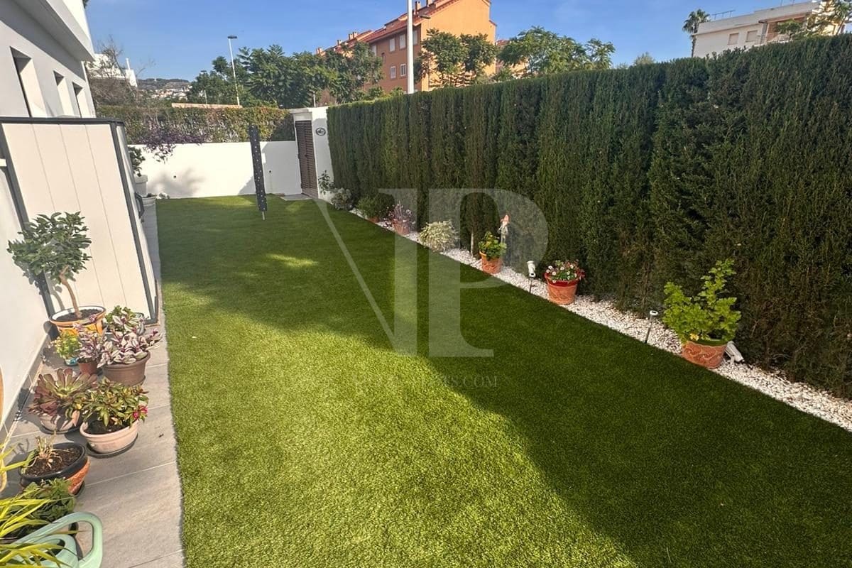 3 camera da letto Appartamento in vendita in Arenal con piscina - 629.000 € (Rif: 9431940)