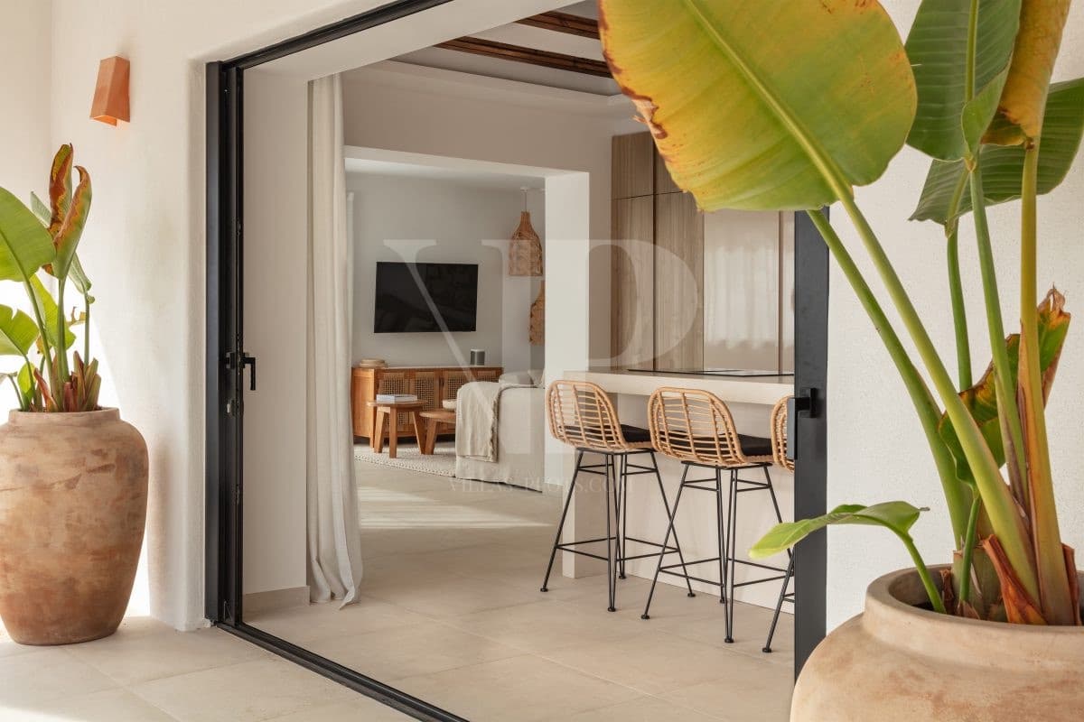 5 bedroom Villa for sale in Javea / Xabia with pool - € 1,999,950 (Ref: 9444953)