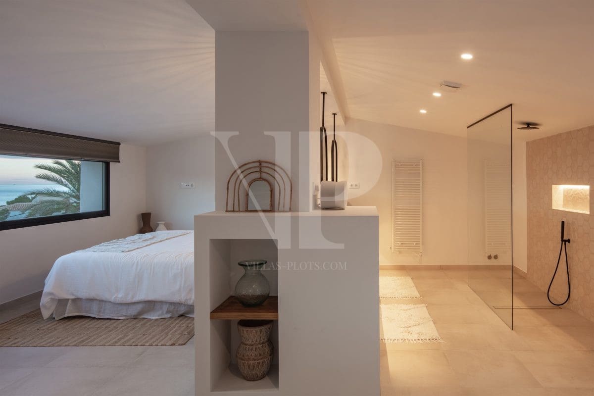 5 bedroom Villa for sale in Javea / Xabia with pool - € 1,999,950 (Ref: 9444953)