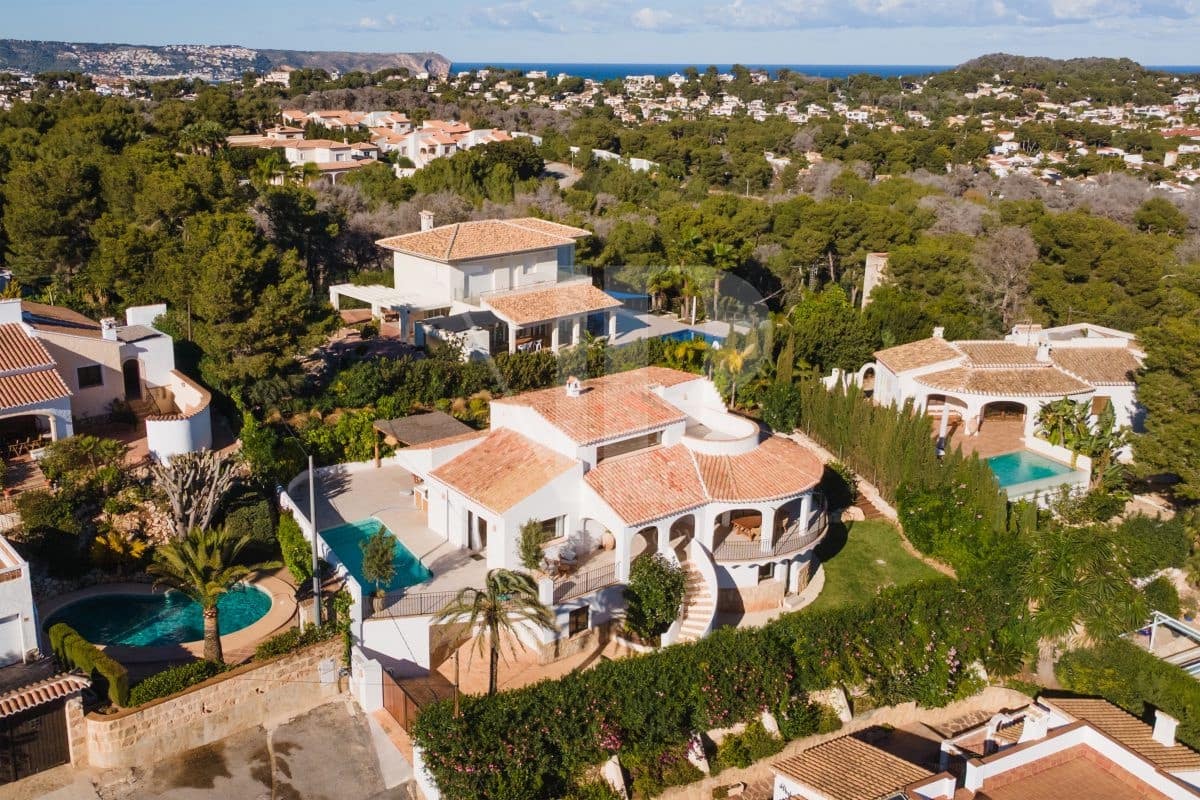 5 bedroom Villa for sale in Javea / Xabia with pool - € 1,999,950 (Ref: 9444953)
