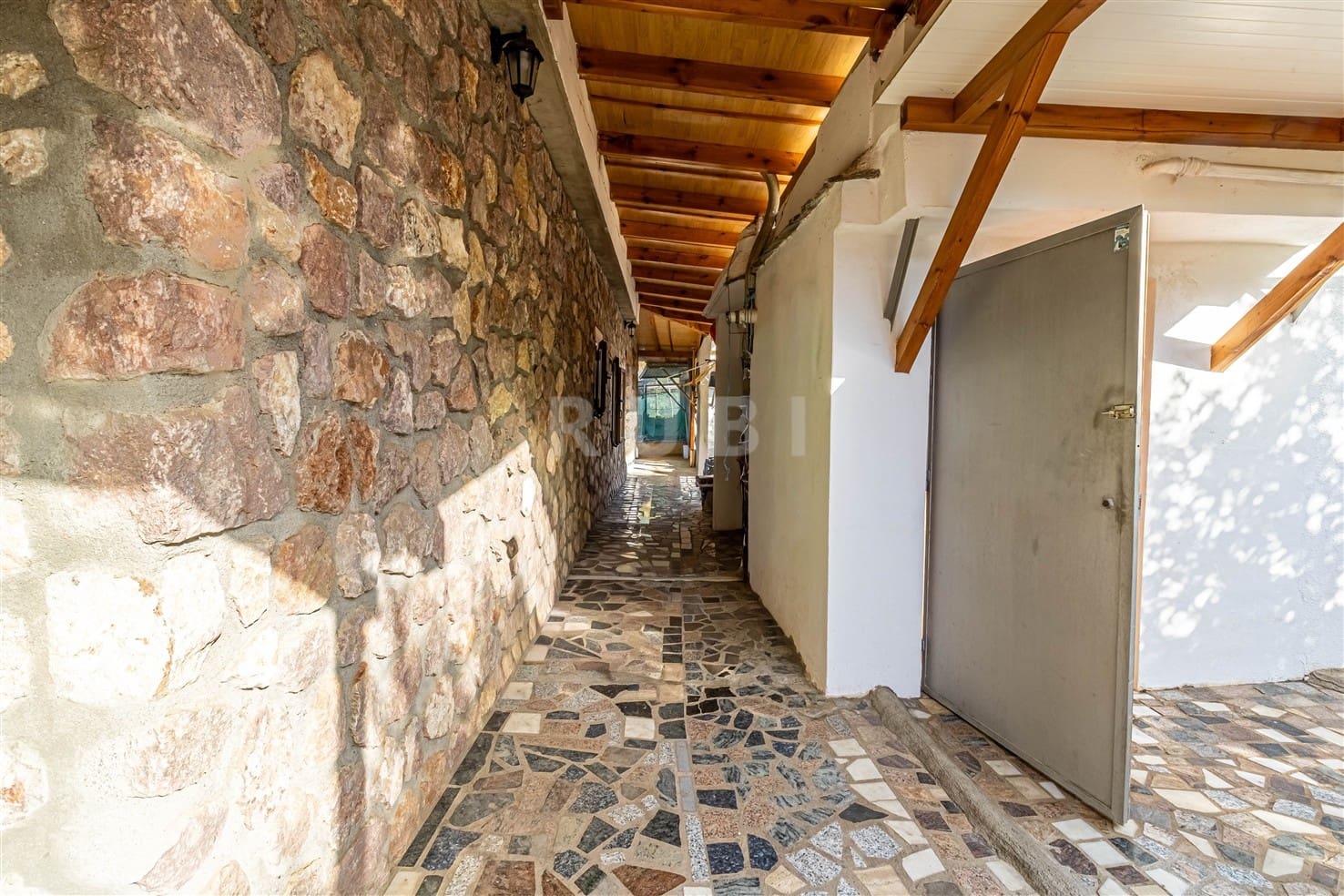3 soverom Finca/Herregård til salgs i Orgiva med svømmebasseng garasje - € 480 000 (Ref: 10077269)