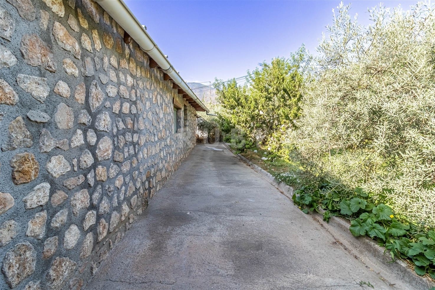3 soverom Finca/Herregård til salgs i Orgiva med svømmebasseng garasje - € 480 000 (Ref: 10077269)