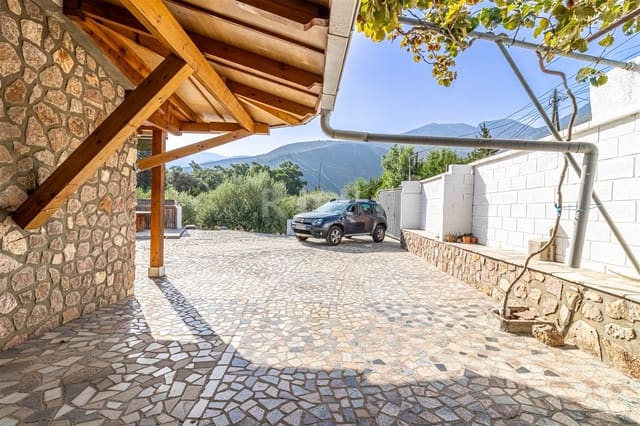 3 soverom Finca/Herregård til salgs i Orgiva med svømmebasseng garasje - € 480 000 (Ref: 10077269)