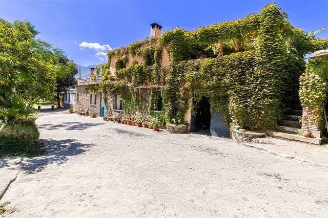 7 chambre Finca/Maison de Campagne à vendre à Orgiva avec piscine garage - 550 000 € (Ref: 10093813)