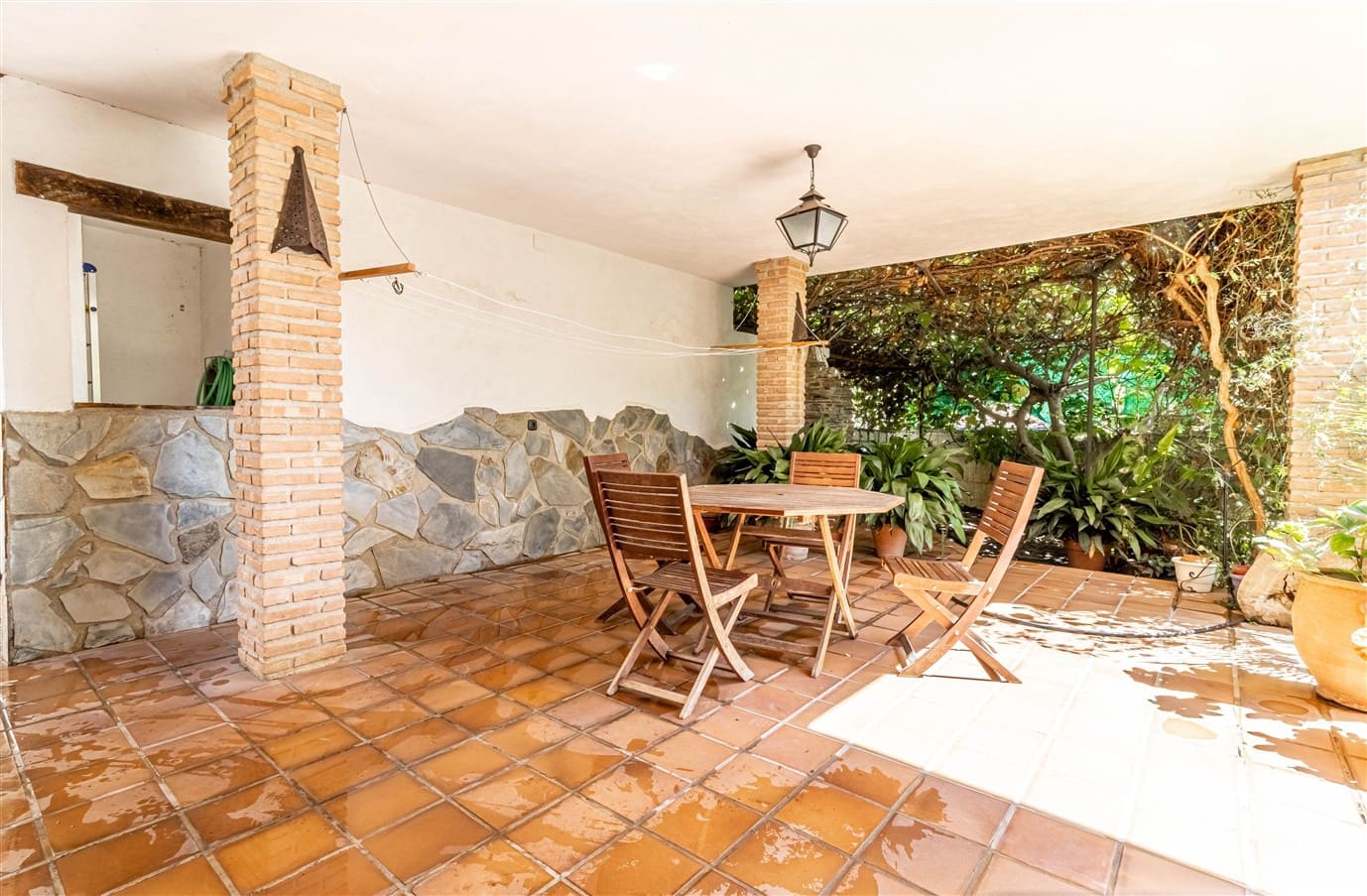 Finca/Casa Rural de 3 habitaciones en Lanjarón en venta con piscina garaje - 350.000 € (Ref: 10100855)