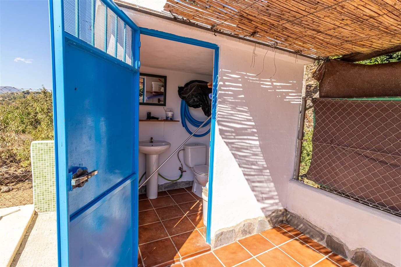 Finca/Casa Rural de 3 habitaciones en Lanjarón en venta con piscina garaje - 350.000 € (Ref: 10100855)