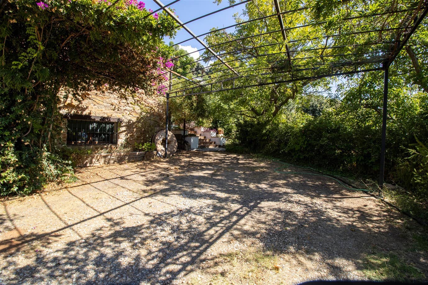 Finca/Casa Rural de 3 habitaciones en Lanjarón en venta con piscina garaje - 350.000 € (Ref: 10100855)