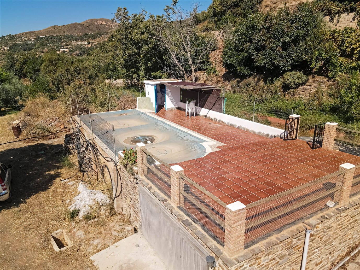 Finca/Casa Rural de 3 habitaciones en Lanjarón en venta con piscina garaje - 350.000 € (Ref: 10100855)