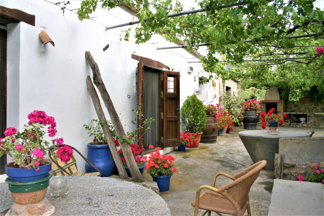 4 Zimmer Finca/Landgut zu verkaufen in Lanjaron mit Pool - 650.000 € (Ref: 4640508)