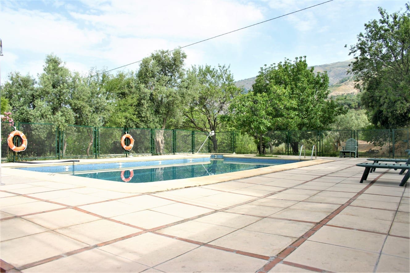 4 Zimmer Finca/Landgut zu verkaufen in Lanjaron mit Pool - 650.000 € (Ref: 4640508)