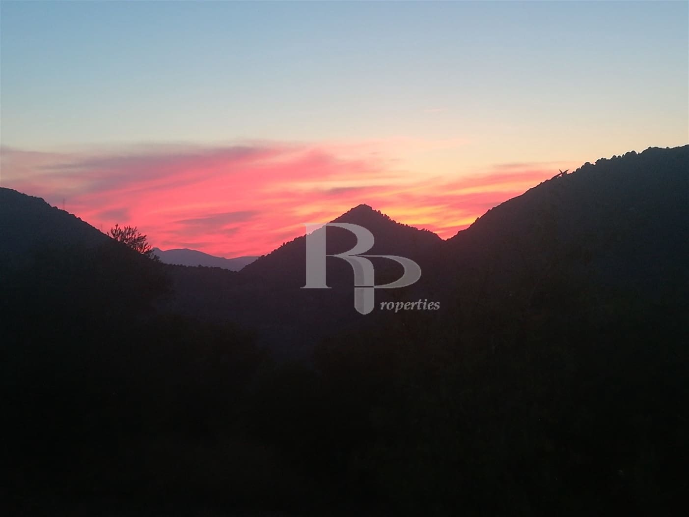 4 quarto Quinta/Casa Rural para venda em Orgiva com piscina garagem - 400 000 € (Ref: 5919742)