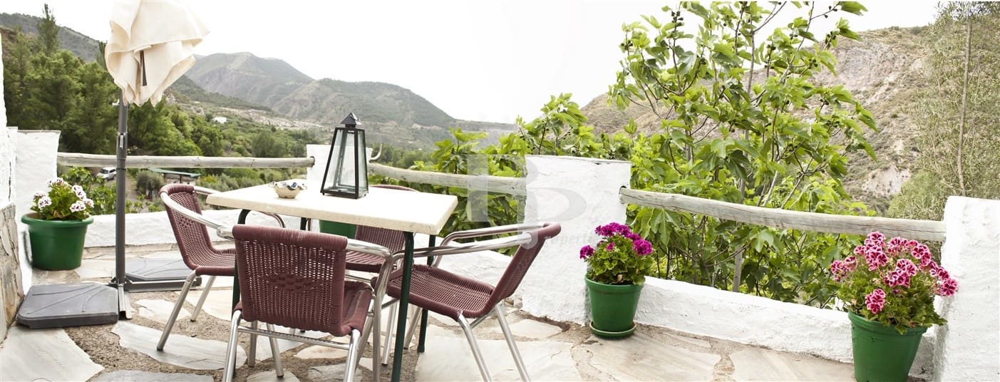 4 quarto Quinta/Casa Rural para venda em Orgiva com piscina garagem - 400 000 € (Ref: 5919742)