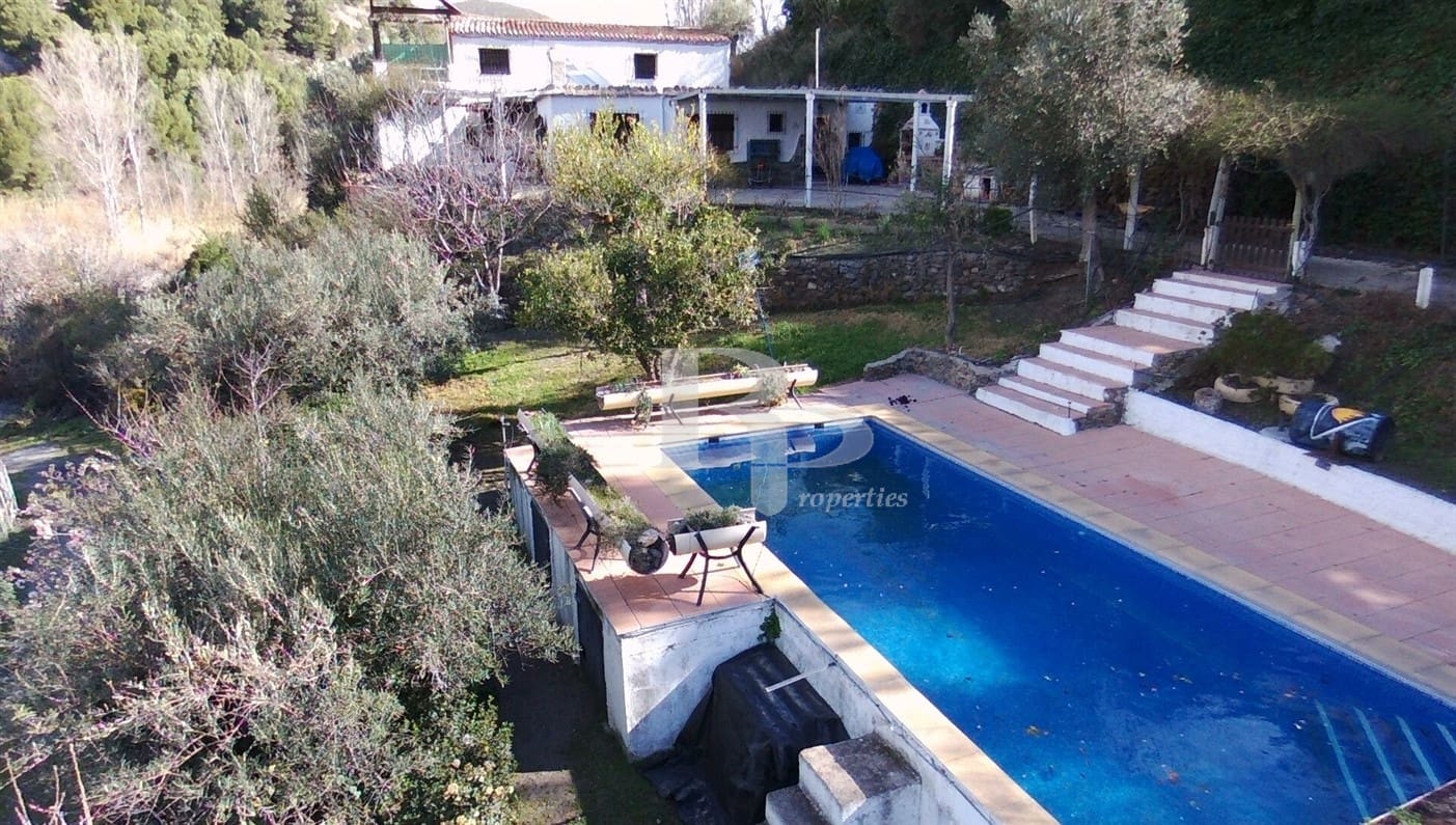 4 quarto Quinta/Casa Rural para venda em Orgiva com piscina garagem - 400 000 € (Ref: 5919742)