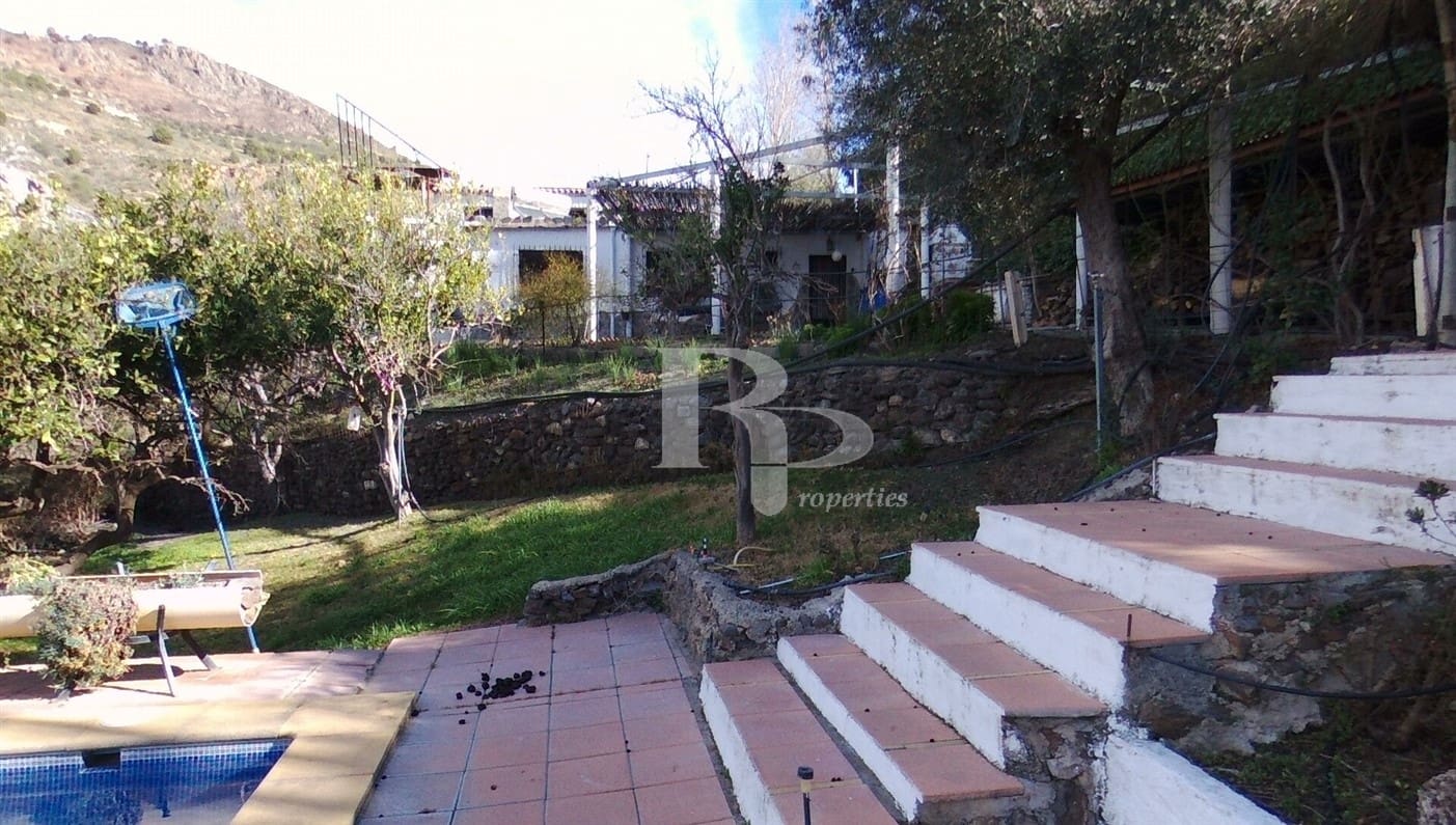 4 quarto Quinta/Casa Rural para venda em Orgiva com piscina garagem - 400 000 € (Ref: 5919742)