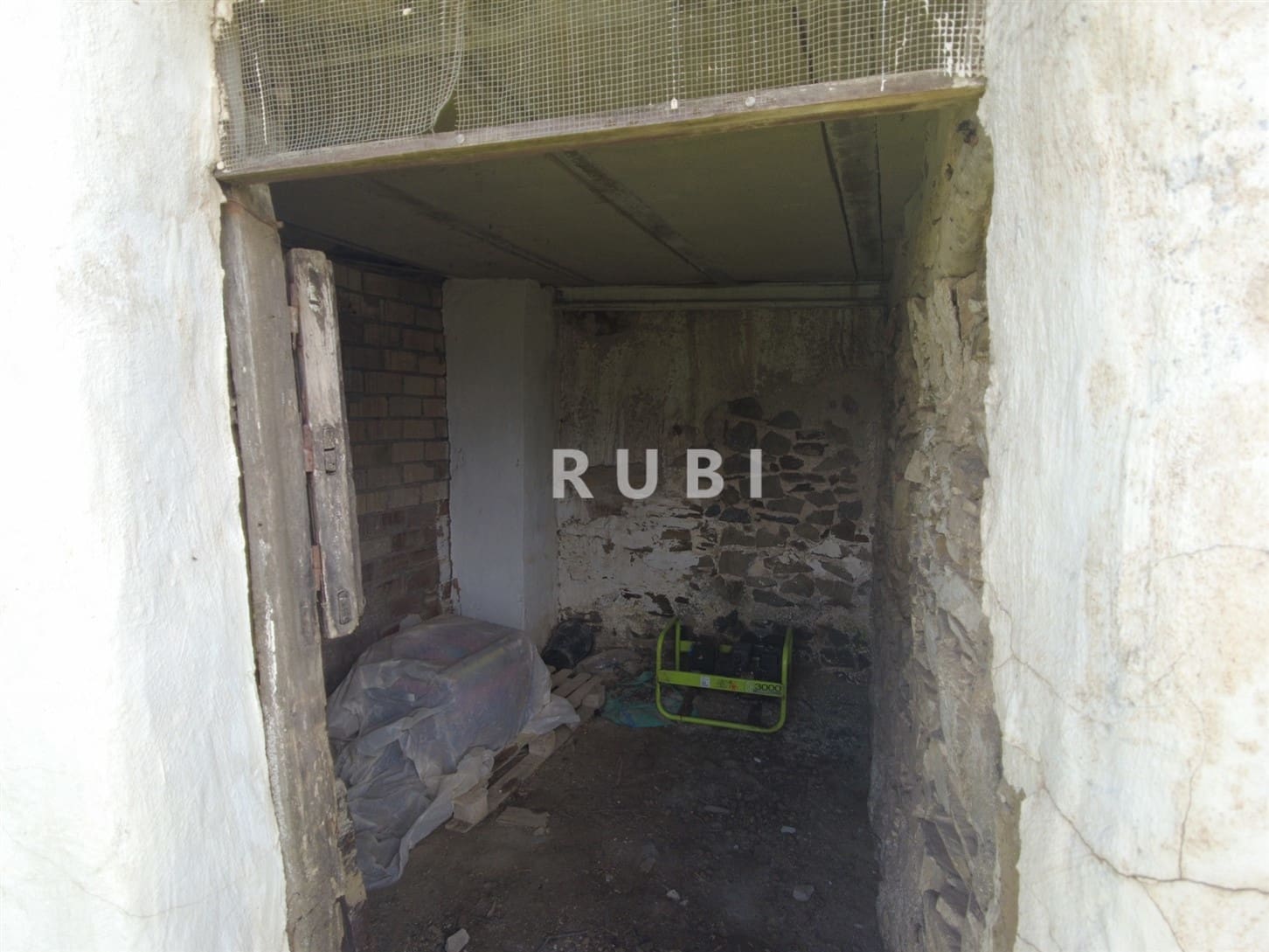 3 soveværelse Finca/Landehus til salg i Torvizcon - € 105.000 (Ref: 6837744)