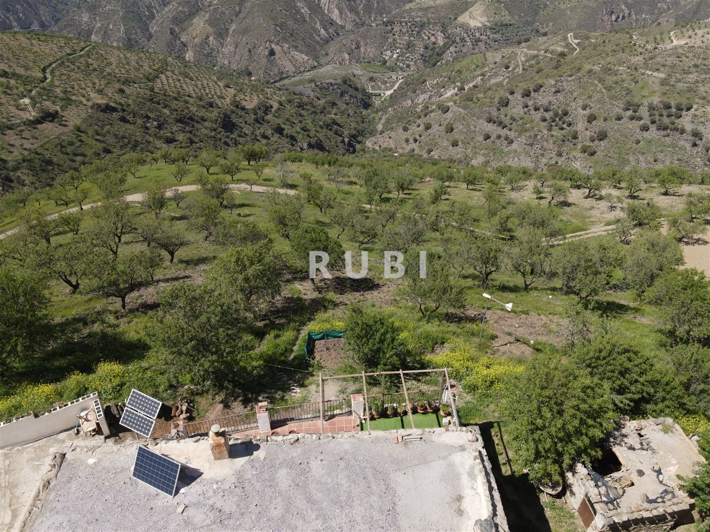 3 soveværelse Finca/Landehus til salg i Torvizcon - € 105.000 (Ref: 6837744)