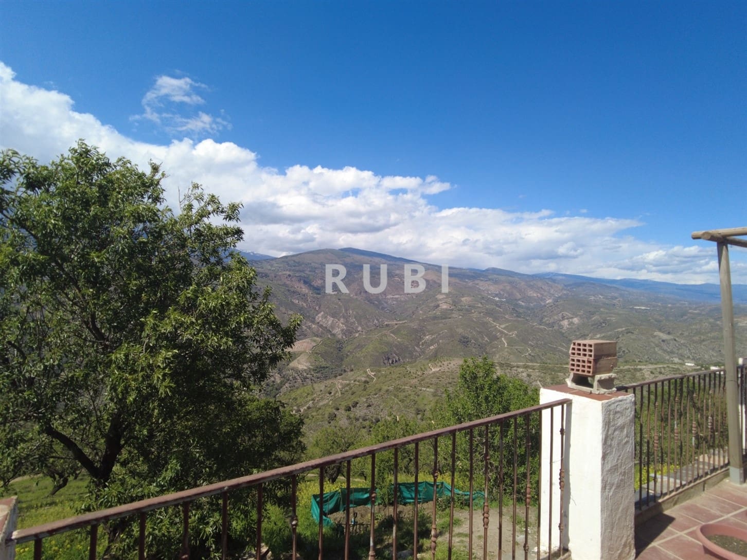 3 soveværelse Finca/Landehus til salg i Torvizcon - € 105.000 (Ref: 6837744)