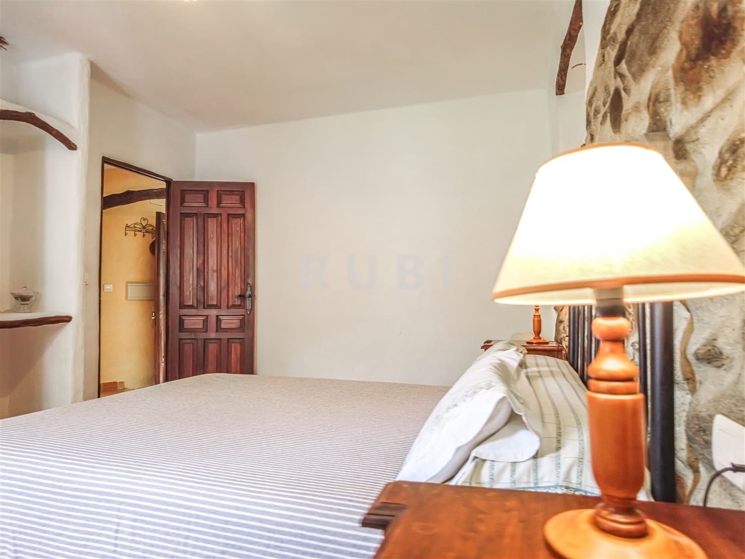 5 bedroom Finca/Country House for sale in Orgiva with pool garage - € 450,000 (Ref: 7660014)