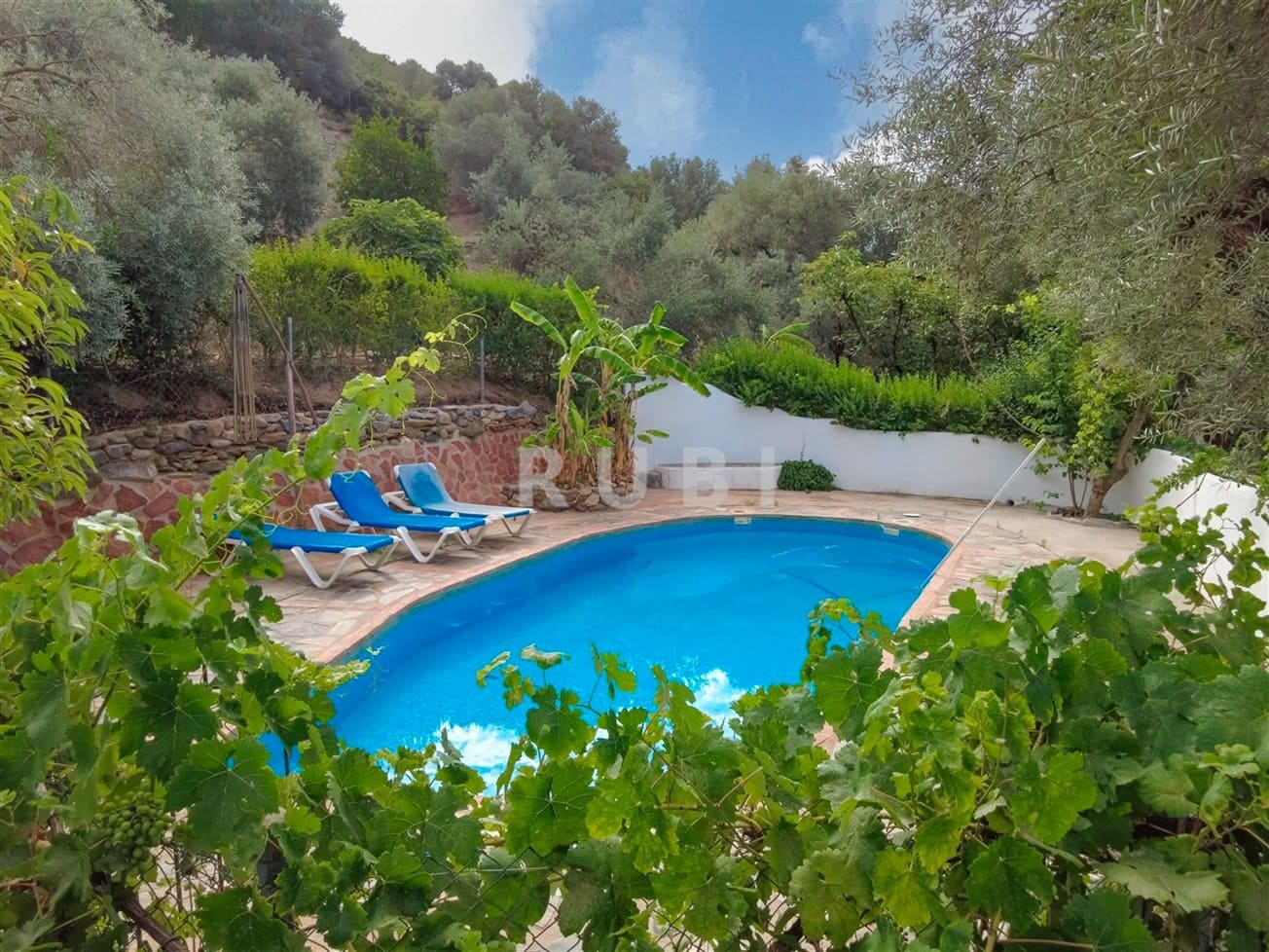 5 bedroom Finca/Country House for sale in Orgiva with pool garage - € 450,000 (Ref: 7660014)
