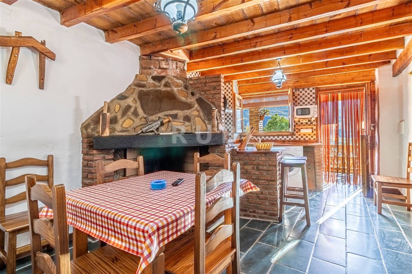 7 soverom Finca/Herregård til salgs i Orgiva med svømmebasseng - € 290 000 (Ref: 7991393)