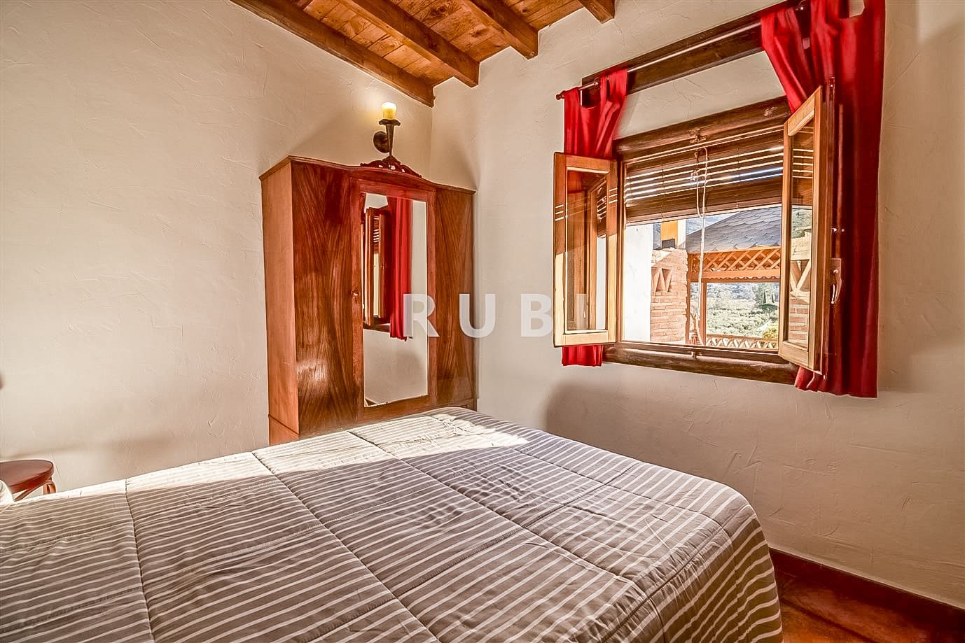 7 soverom Finca/Herregård til salgs i Orgiva med svømmebasseng - € 290 000 (Ref: 7991393)