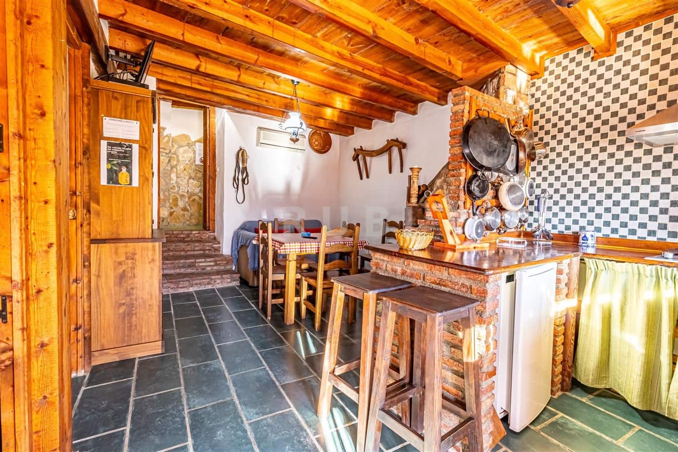 7 soverom Finca/Herregård til salgs i Orgiva med svømmebasseng - € 290 000 (Ref: 7991393)