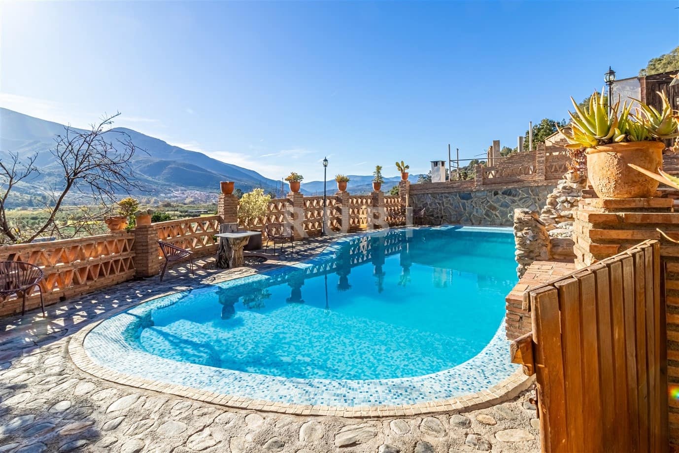 7 soverom Finca/Herregård til salgs i Orgiva med svømmebasseng - € 290 000 (Ref: 7991393)