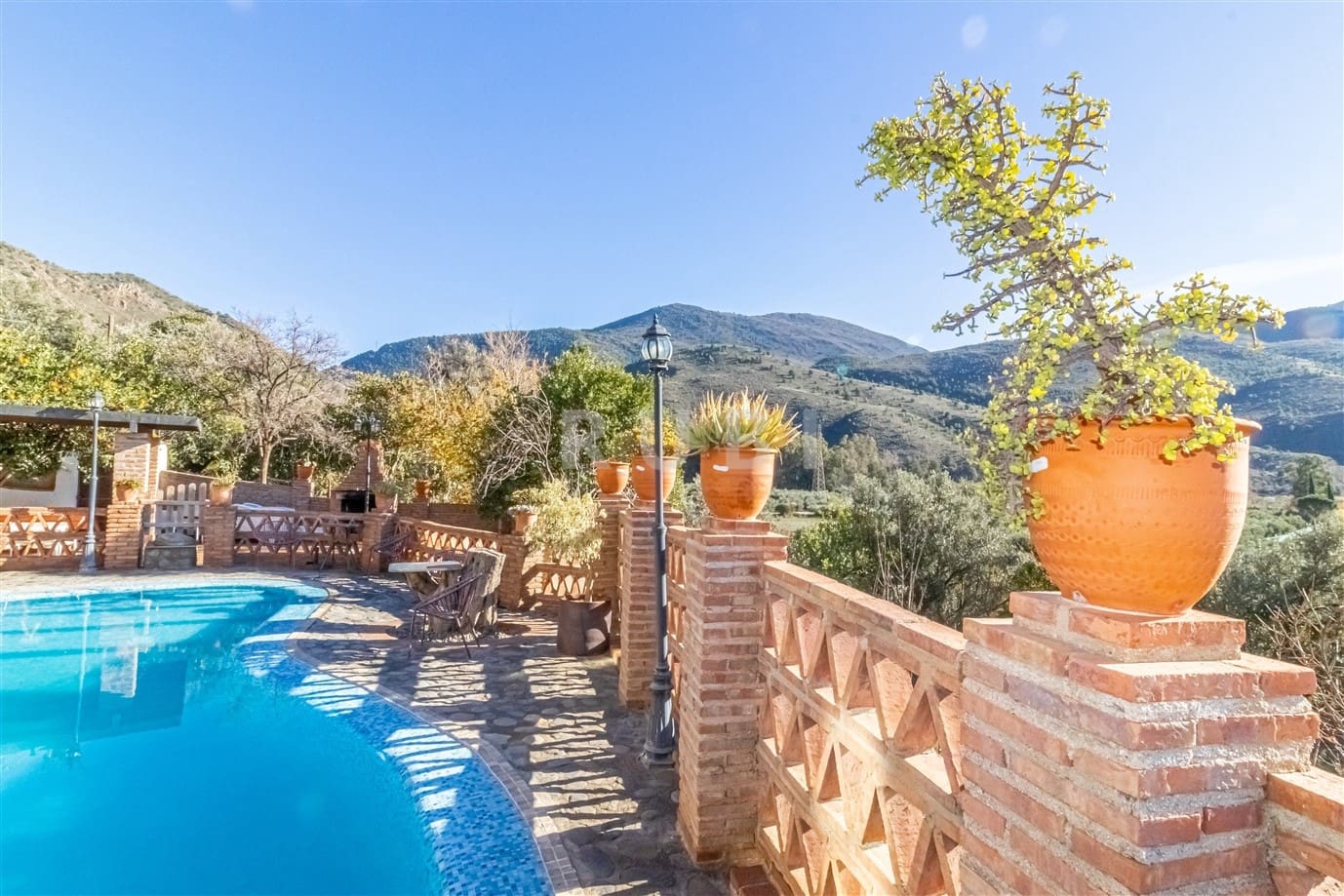 7 soverom Finca/Herregård til salgs i Orgiva med svømmebasseng - € 290 000 (Ref: 7991393)