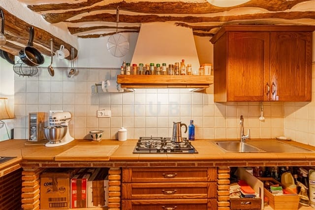 3 soveværelse Finca/Landehus til salg i Cáñar med garage - € 385.000 (Ref: 8361913)