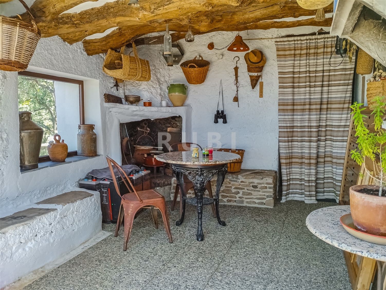 3 soverom Finca/Herregård til salgs i Canar med garasje - € 385 000 (Ref: 8361913)