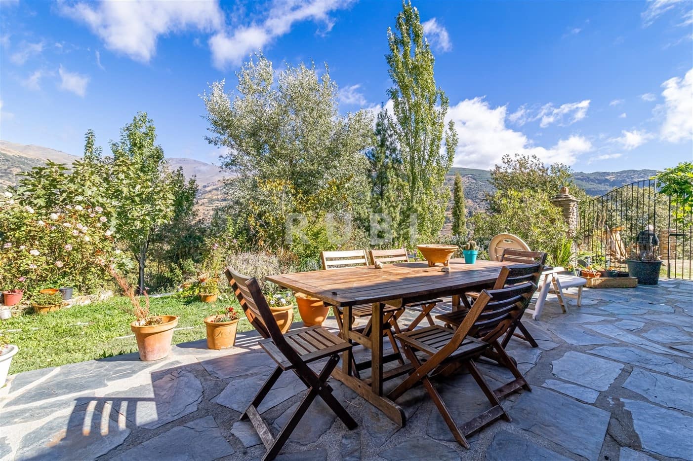 4 soveværelse Finca/Landehus til salg i Pampaneira med garage - € 250.000 (Ref: 8596814)