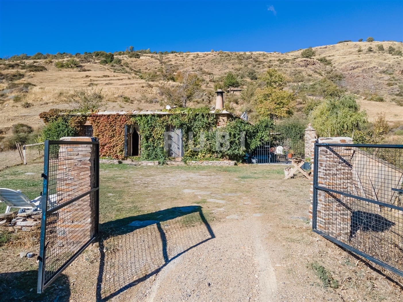 4 soveværelse Finca/Landehus til salg i Pampaneira med garage - € 250.000 (Ref: 8596814)