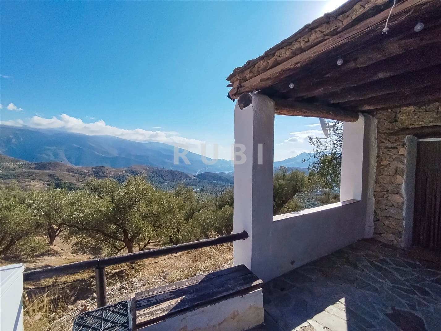 3 Zimmer Finca/Landgut zu verkaufen in Lanjaron - 160.000 € (Ref: 8609263)