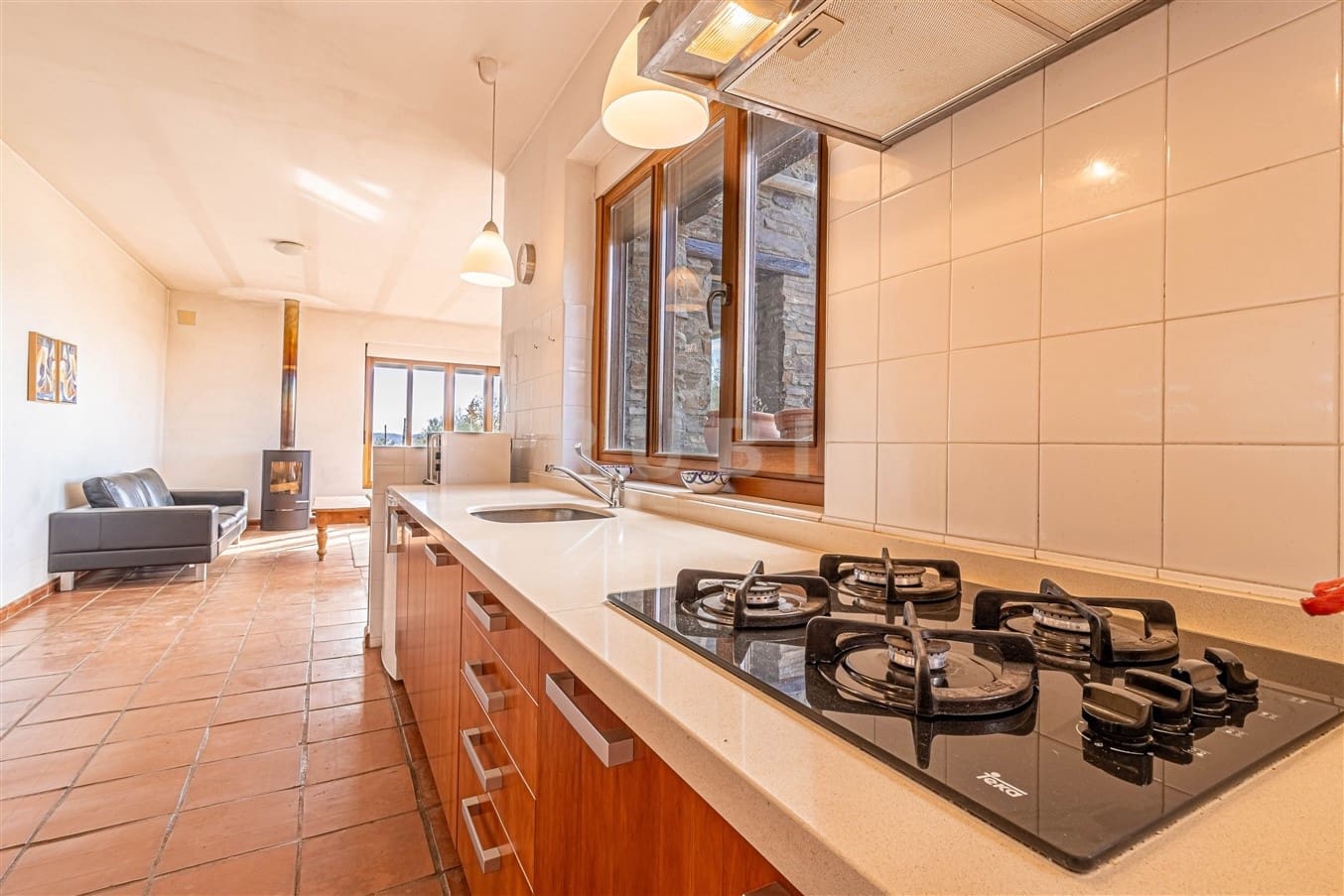 2 soveværelse Finca/Landehus til salg i La Taha med garage - € 279.000 (Ref: 8661360)