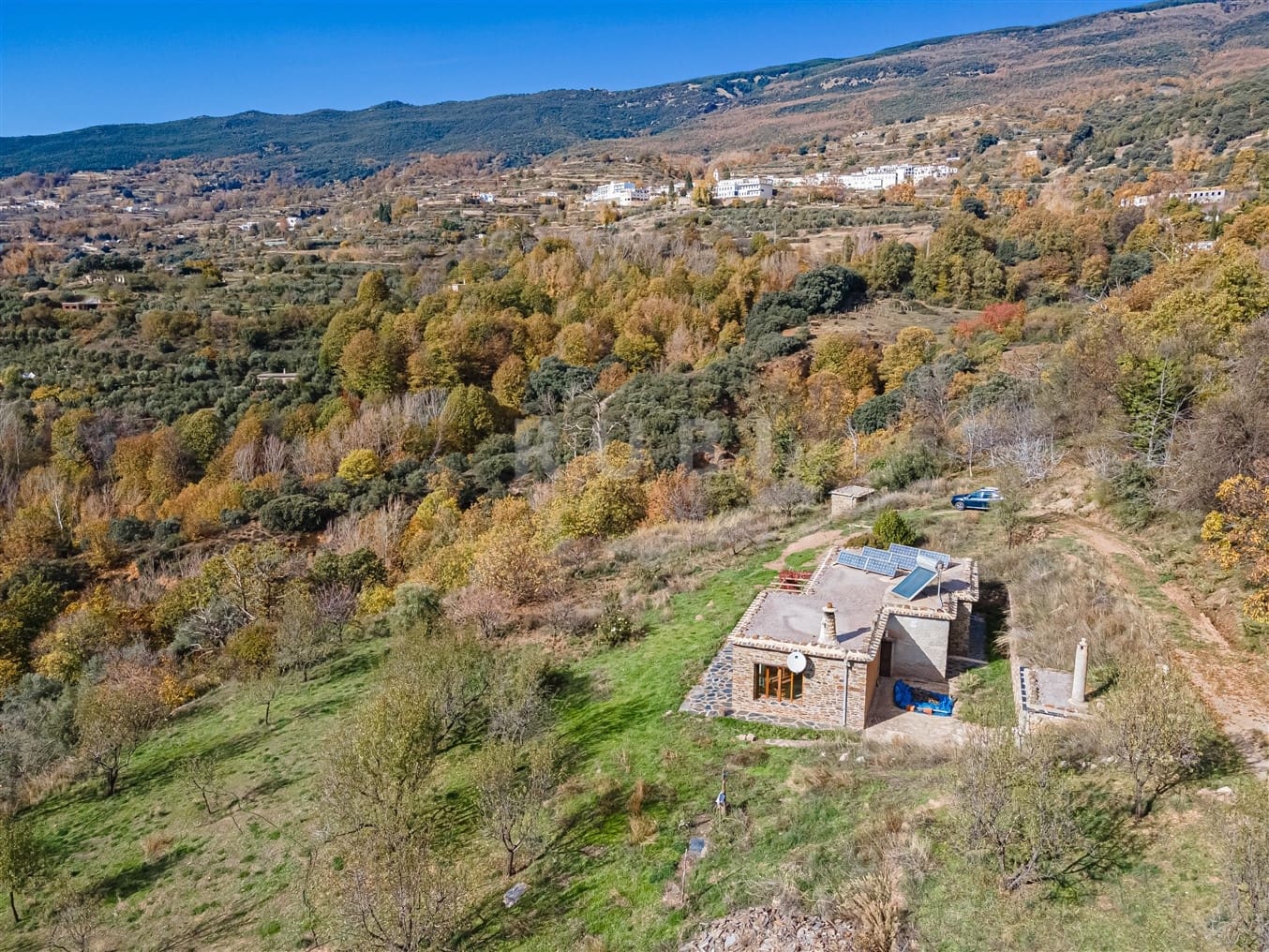 2 soveværelse Finca/Landehus til salg i La Taha med garage - € 279.000 (Ref: 8661360)